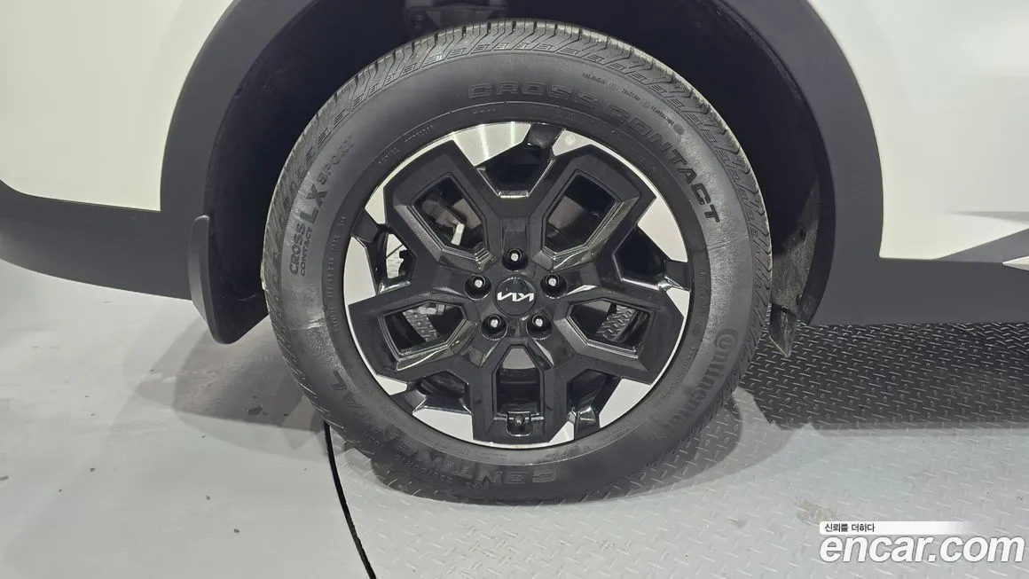 Kia Sorento — фото 5