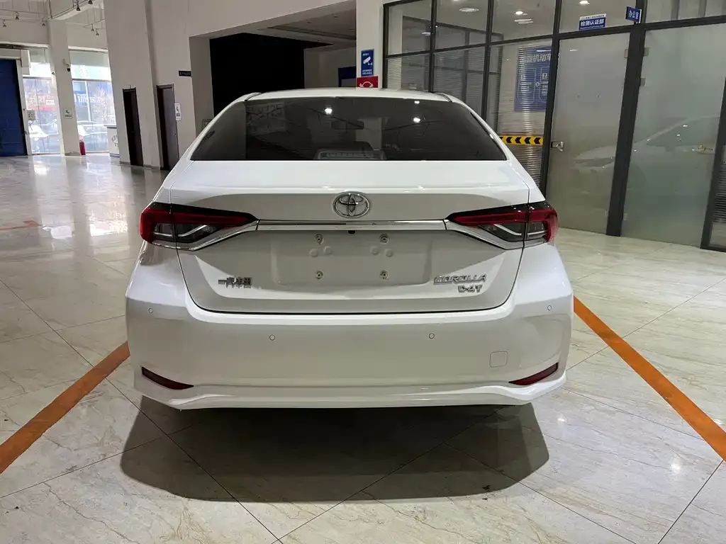 Toyota Corolla 2021 из CN, фото 5