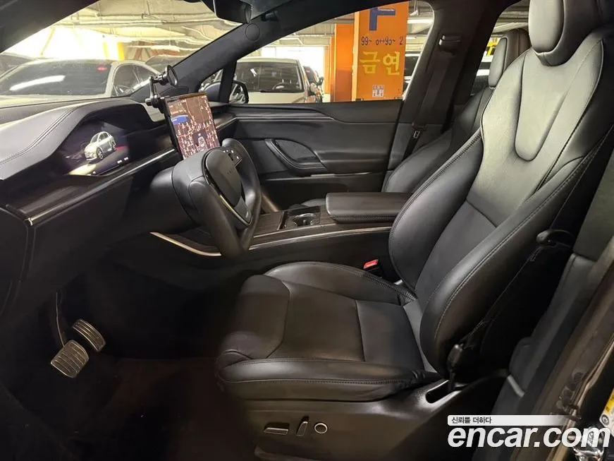 Tesla Model X 2023 из KR, фото 5