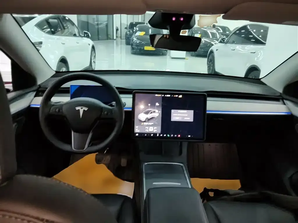 Tesla Model Y 2024 из CN, фото 4