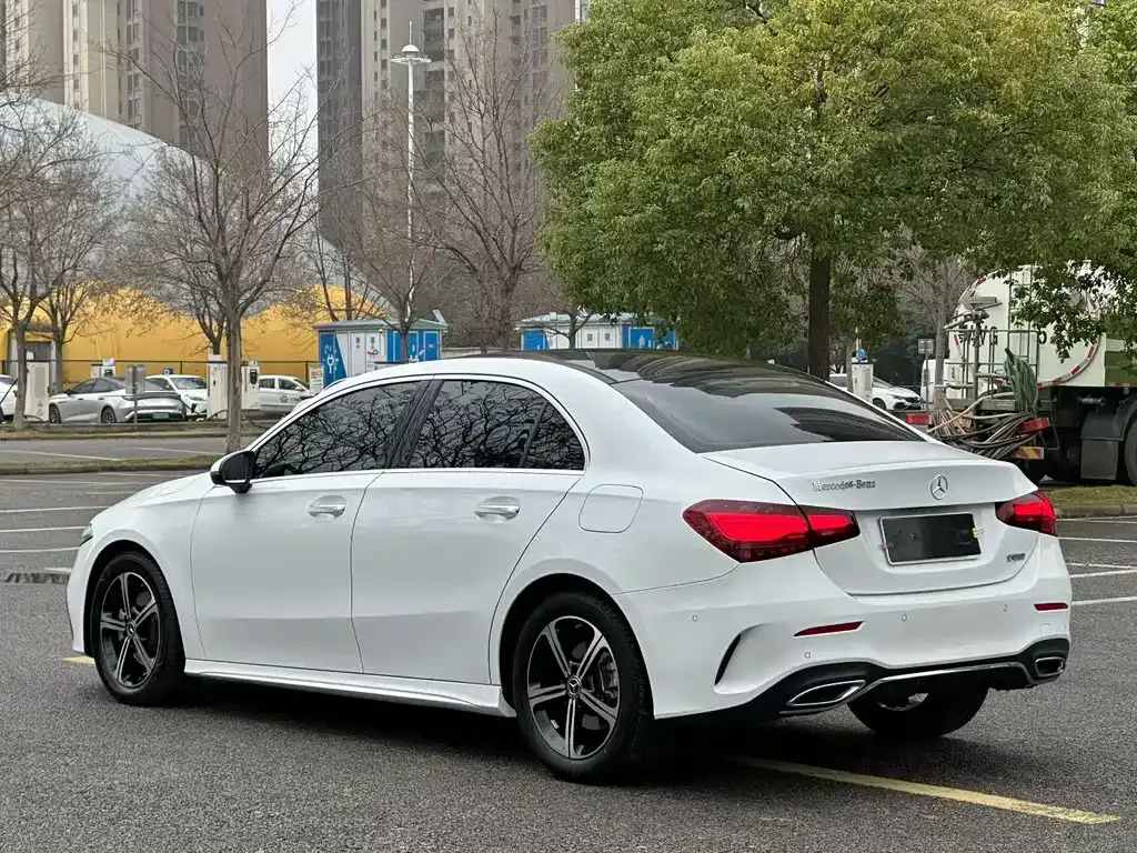 Mercedes-Benz A-Class 2023 из CN, фото 6