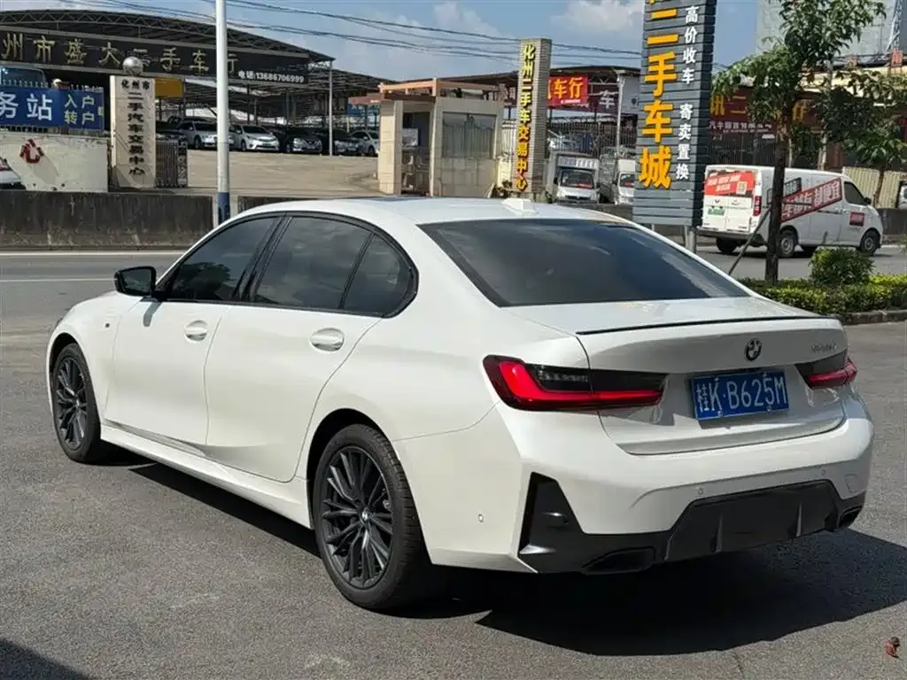 BMW 3 Series 2024 из CN, фото 6