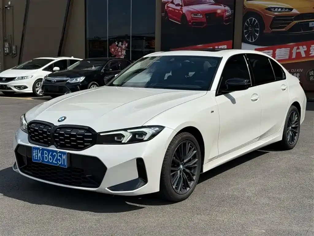 BMW 3 Series 2024 из CN, фото 8