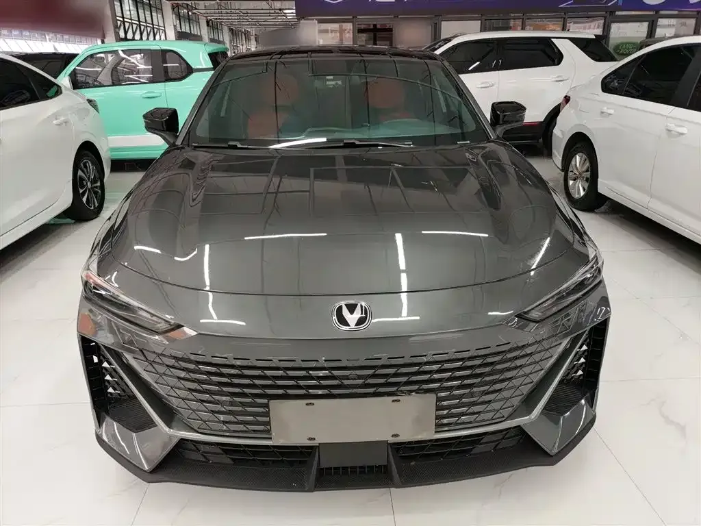 Changan UNI-V 2023 из CN, фото 8