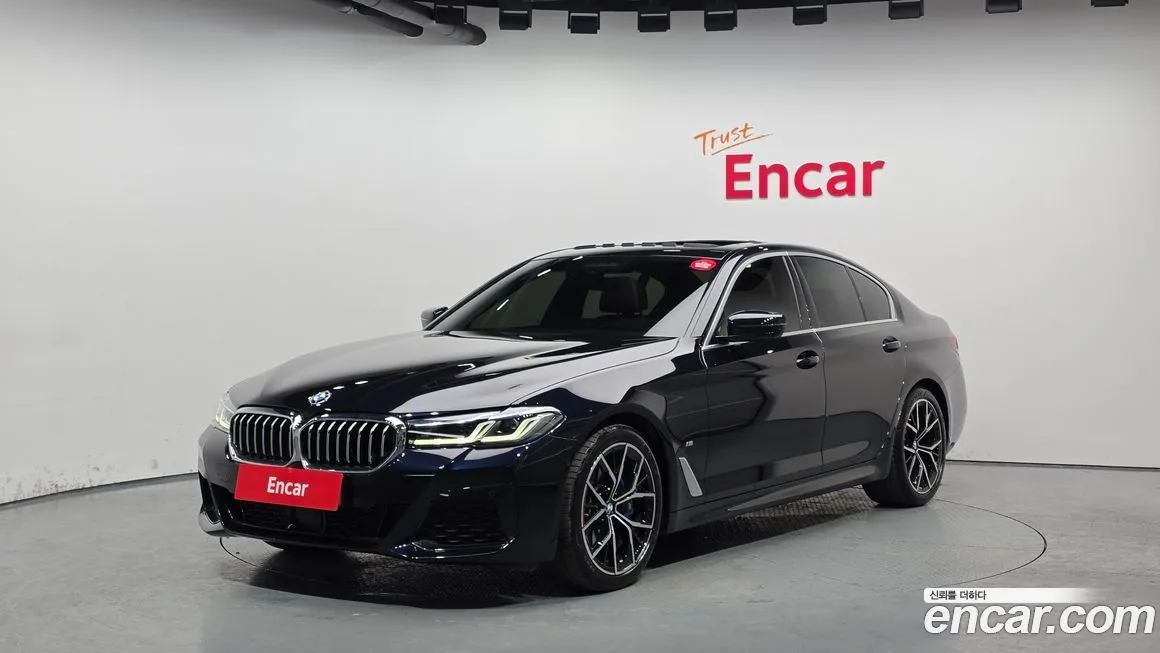 BMW 5-Series 2023 из KR, фото 1