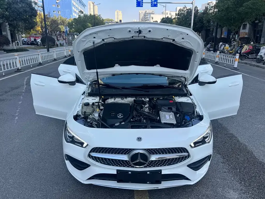 Mercedes-Benz CLA (Import) — фото 8