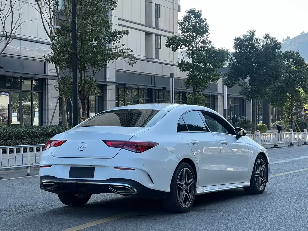 Mercedes-Benz CLA (Import) — фото 10