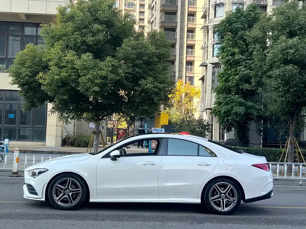 Mercedes-Benz CLA (Import) — фото 7