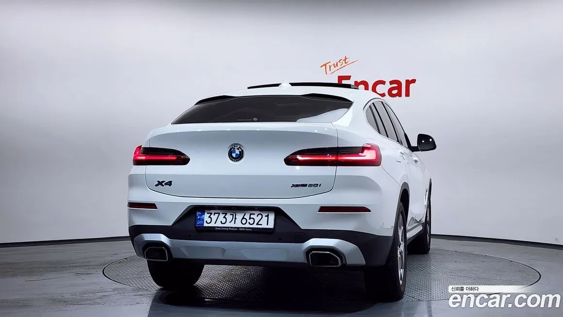 BMW X4 2023 из KR, фото 3