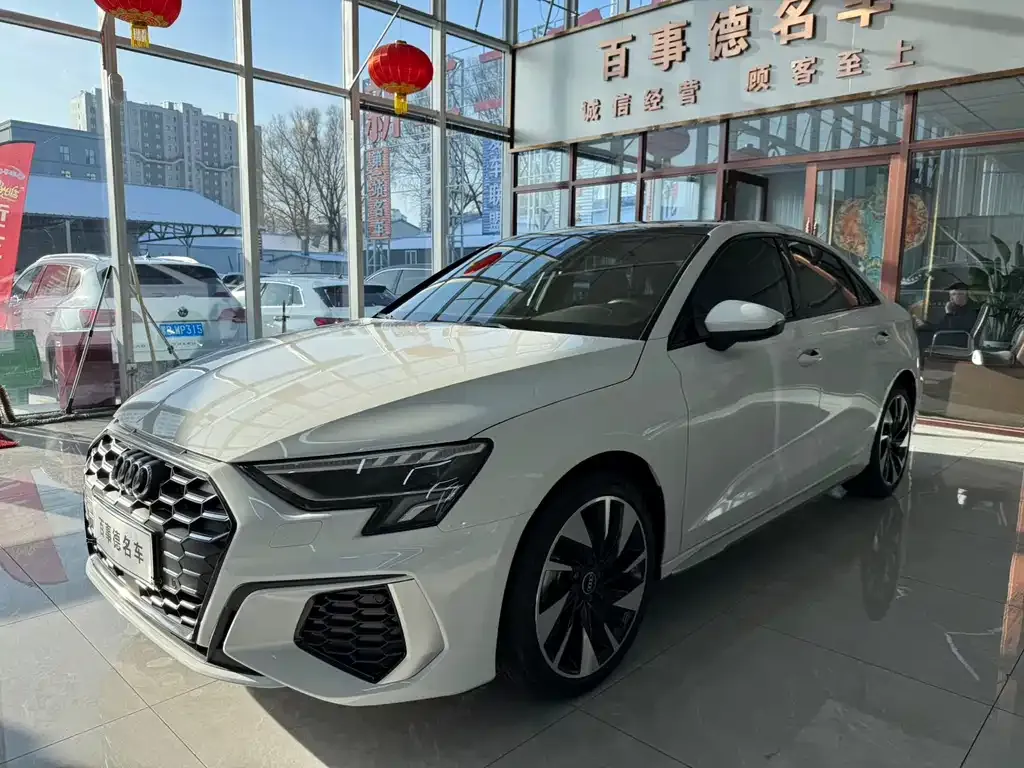 Audi A3 2022 из CN, фото 1
