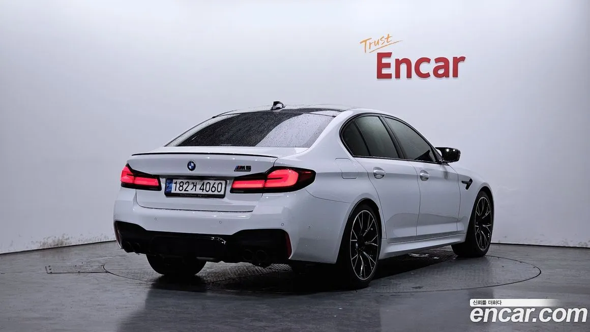 BMW M5 2022 из KR, фото 2