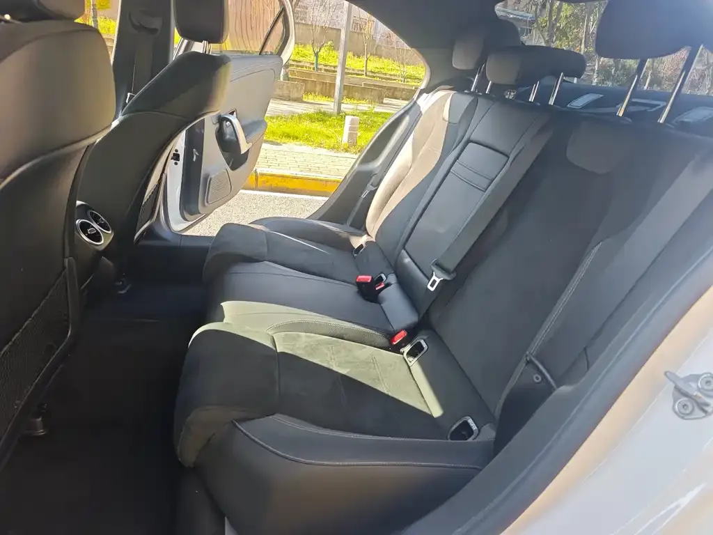 Mercedes-Benz A-Class 2023 из CN, фото 9
