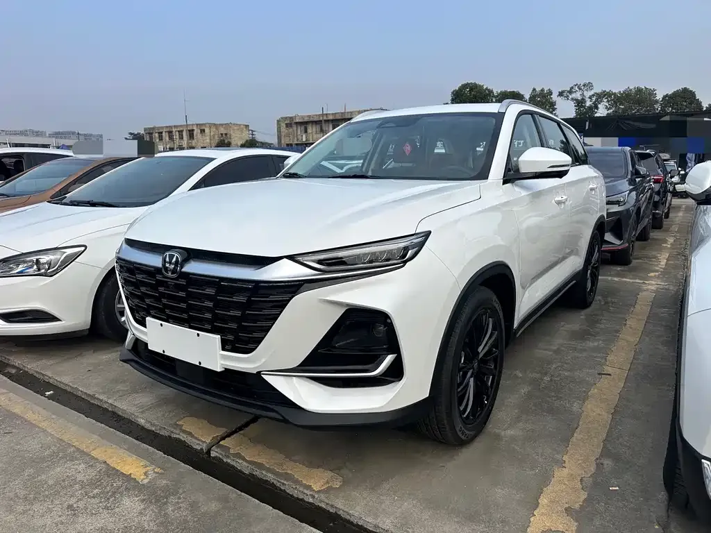 Changan CS75 2025 из CN, фото 1