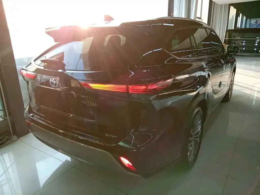 Toyota Highlander 2022 из CN, фото 9