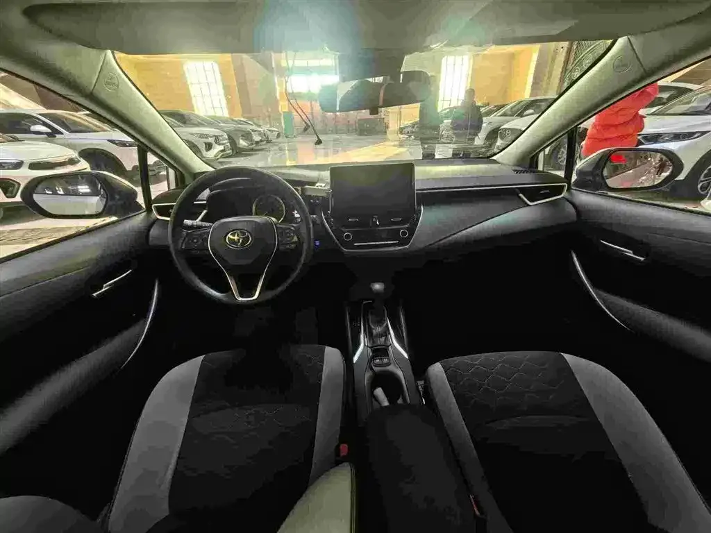 Toyota Corolla 2021 из CN, фото 10