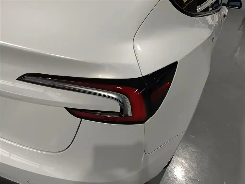 Tesla Model 3 2025 из CN, фото 6