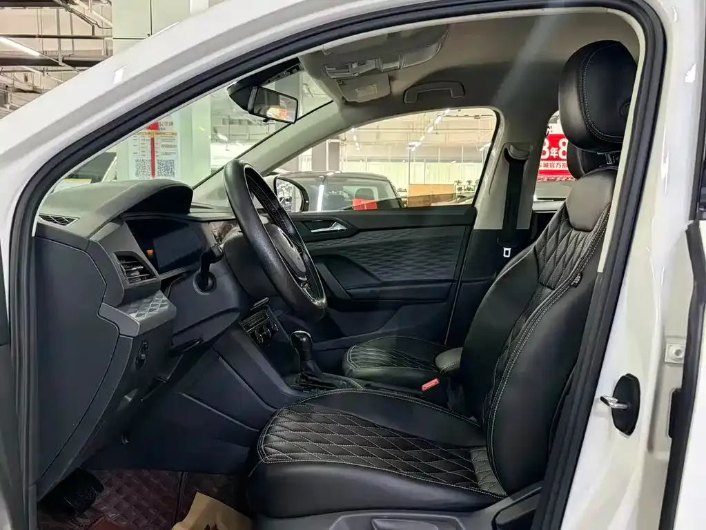 Volkswagen Tharu 2022 из CN, фото 9