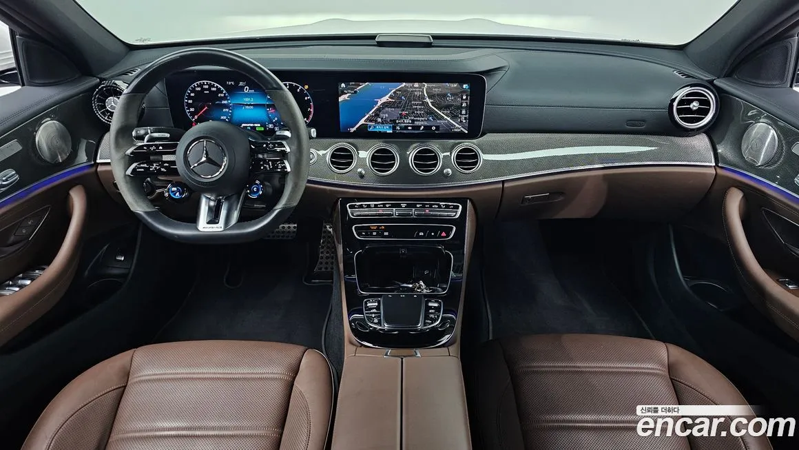 Mercedes-Benz E-Class — фото 4