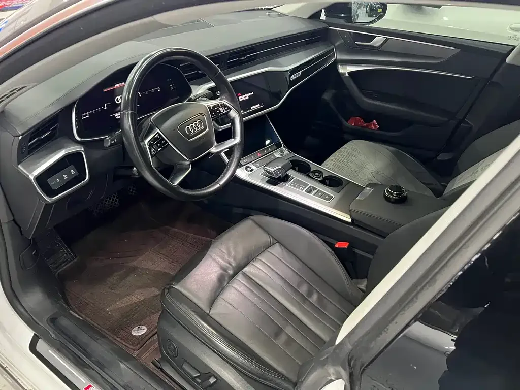 Audi A7 — фото 8