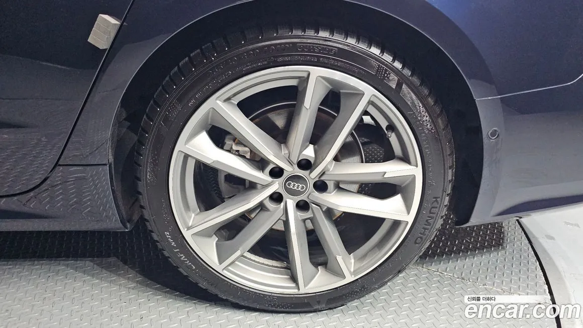 Audi A7 2023 из KR, фото 6