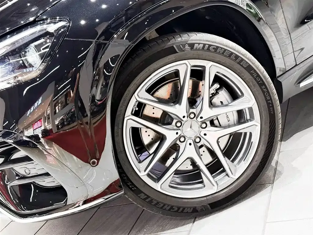 Mercedes-Benz GLE AMG — фото 9