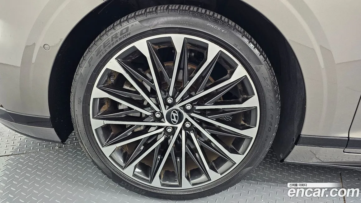 Hyundai Grandeur 2023 из KR, фото 5