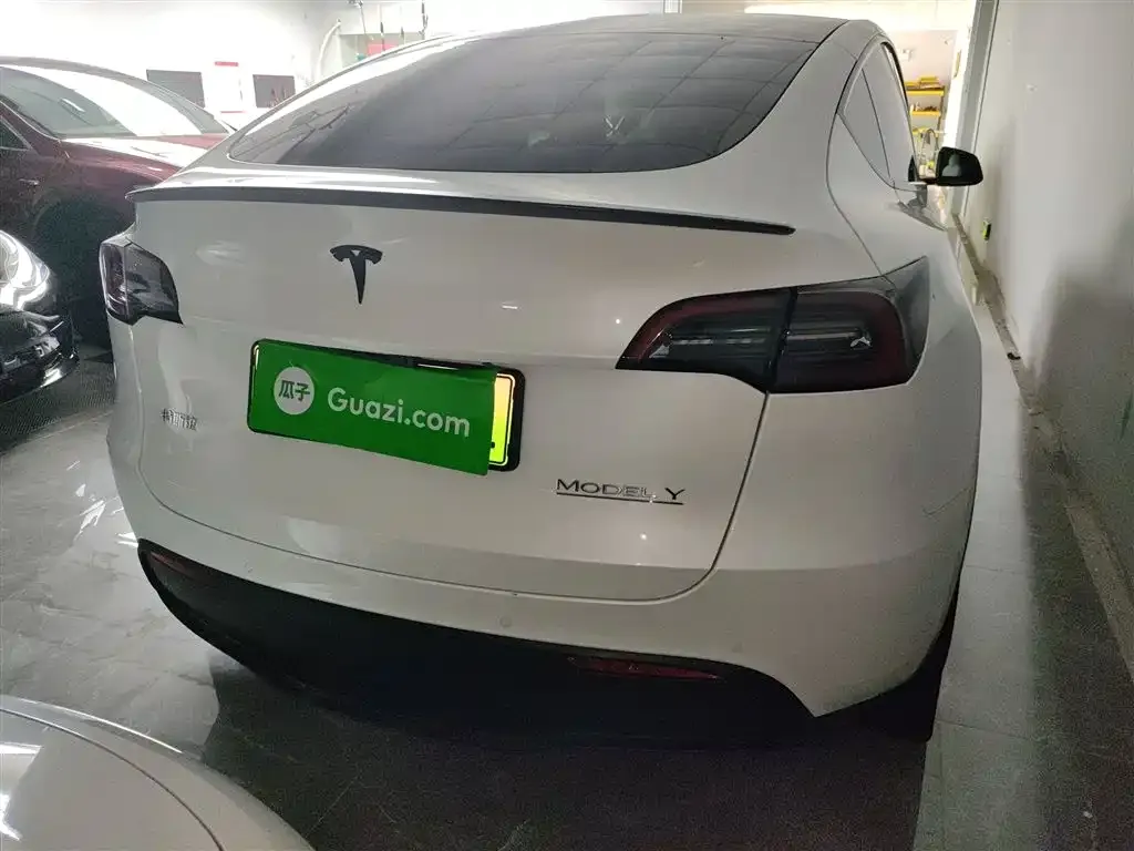 Tesla Model Y 2023 из CN, фото 4