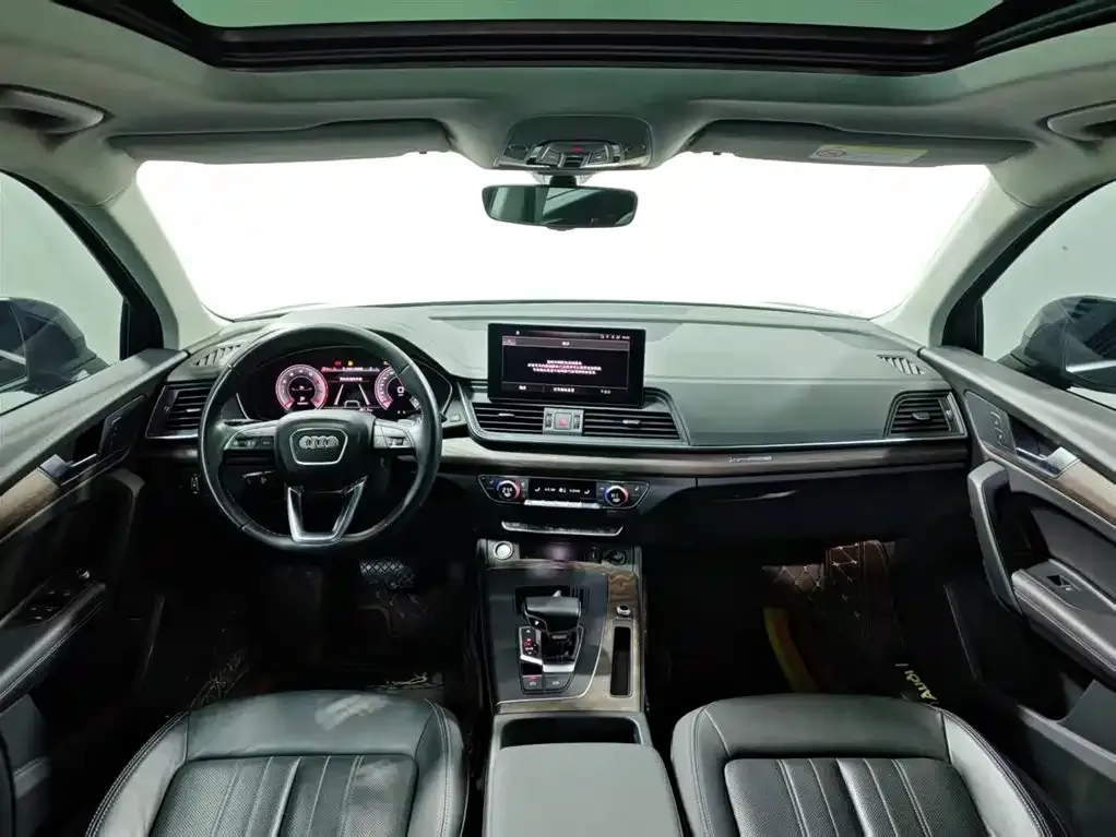 Audi Q5L 2022 из CN, фото 8