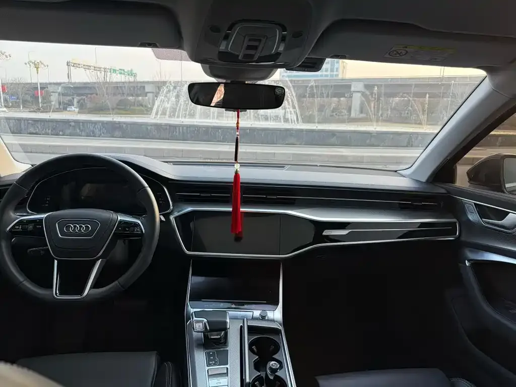 Audi A6L 2024 из CN, фото 4