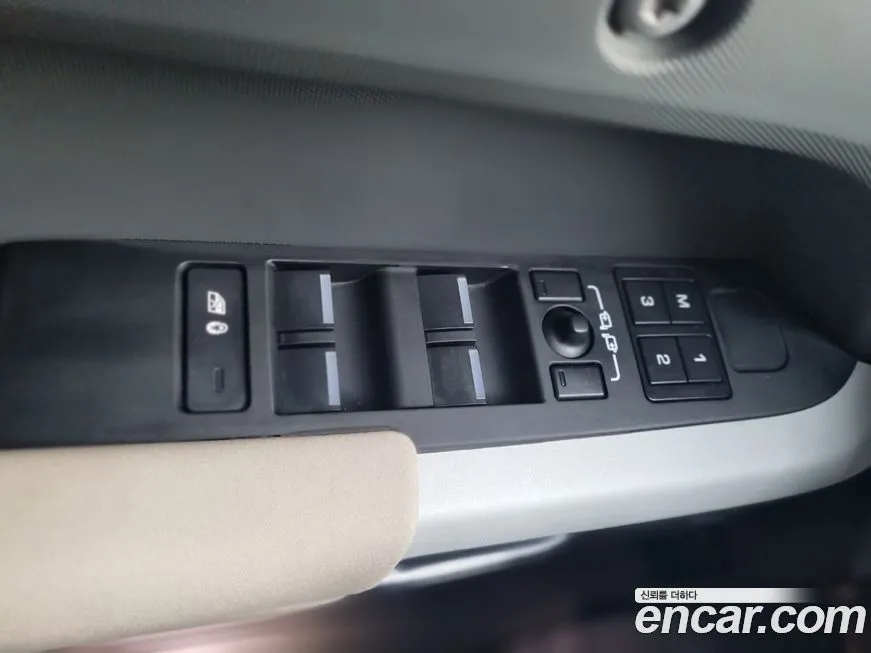 Land Rover Defender 2023 из KR, фото 10