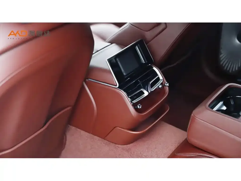 Bentley Flying Spur PHEV 2023 из CN, фото 4