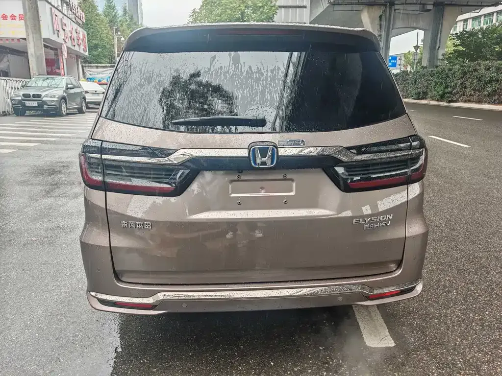 Honda Elysion 2022 из CN, фото 5