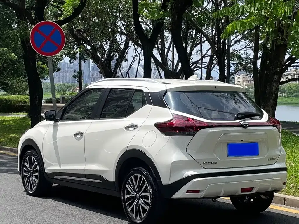 Nissan Kicks — фото 8