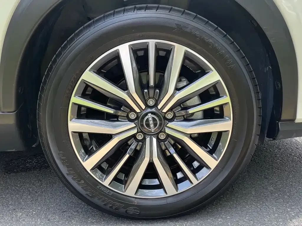 Nissan Kicks — фото 3
