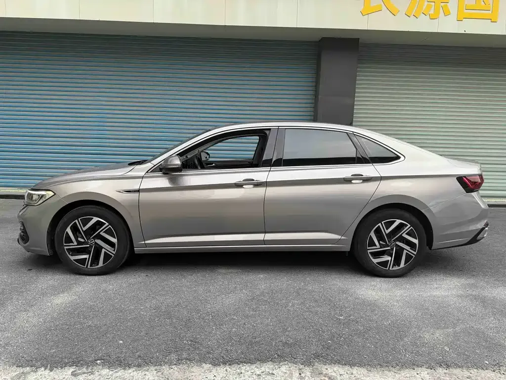 Volkswagen Sagitar 2022 из CN, фото 8