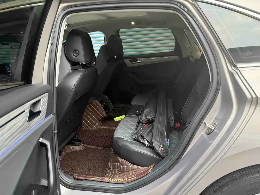 Volkswagen Sagitar 2022 из CN, фото 10