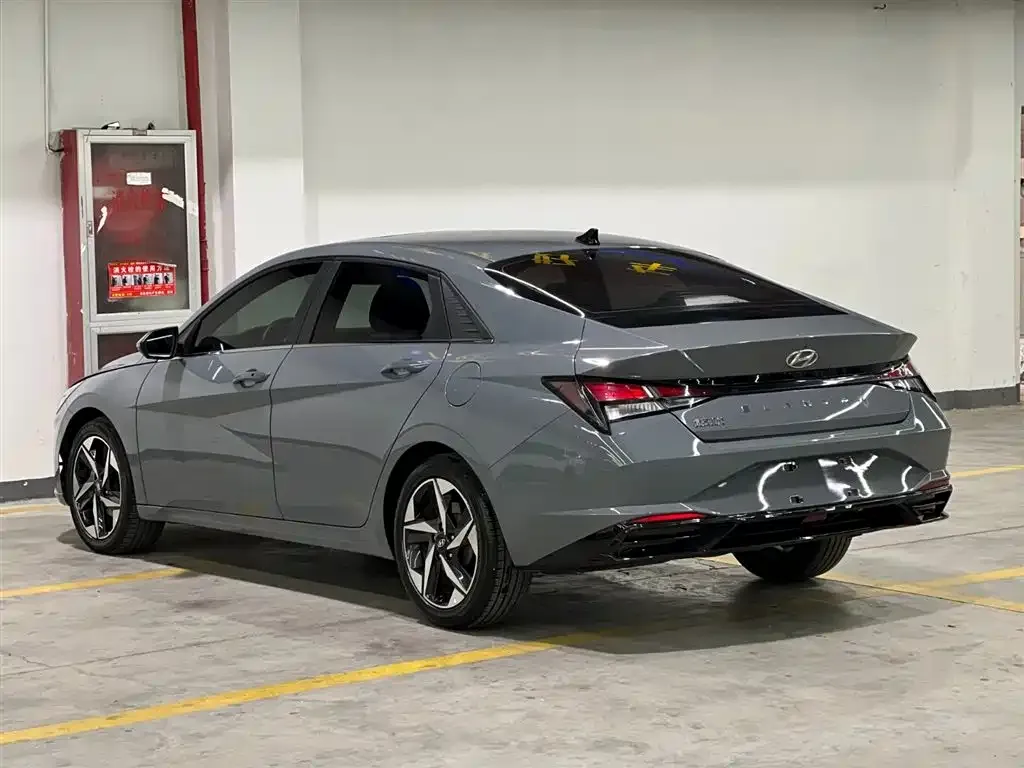 Hyundai Elantra 2022 из CN, фото 9