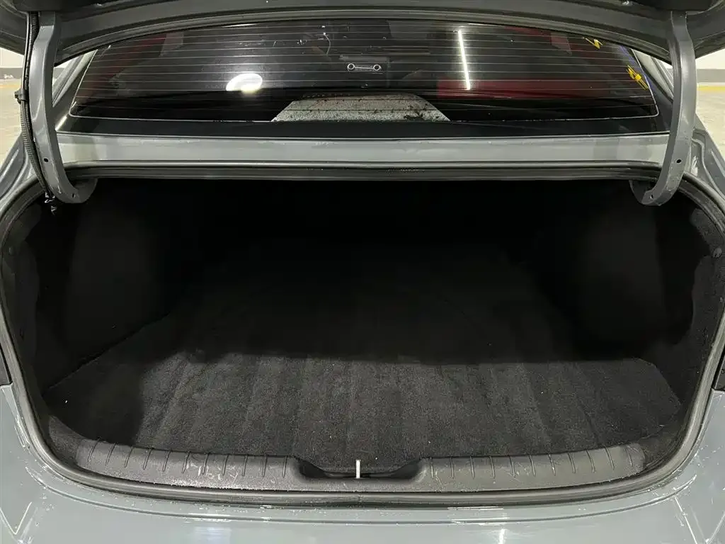 Hyundai Elantra 2022 из CN, фото 10