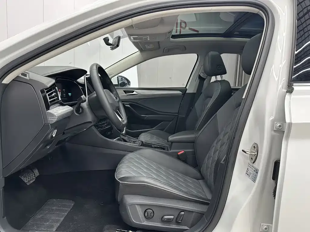 Volkswagen Sagitar 2022 из CN, фото 4