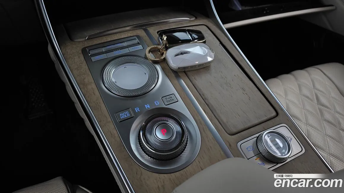Genesis GV80 — фото 10