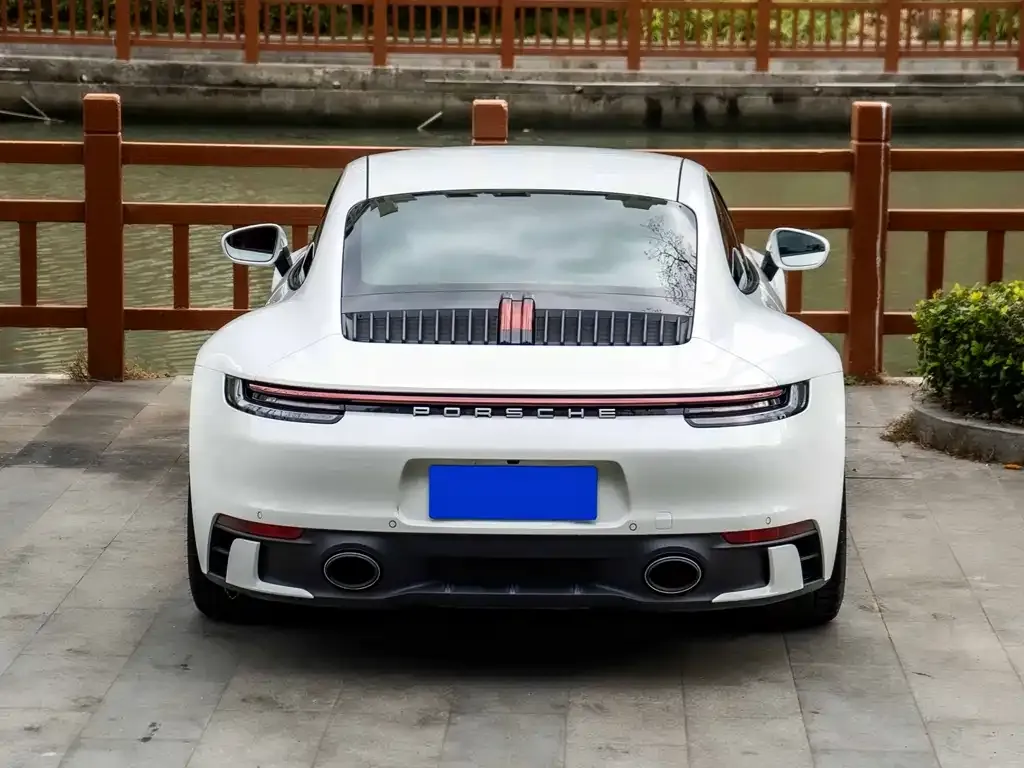 Porsche 911 2023 из CN, фото 8