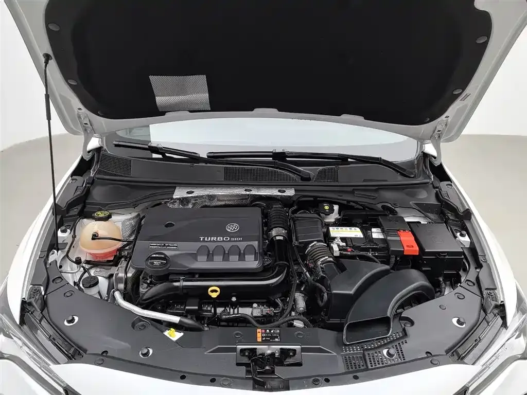Buick Verano 2024 из CN, фото 8