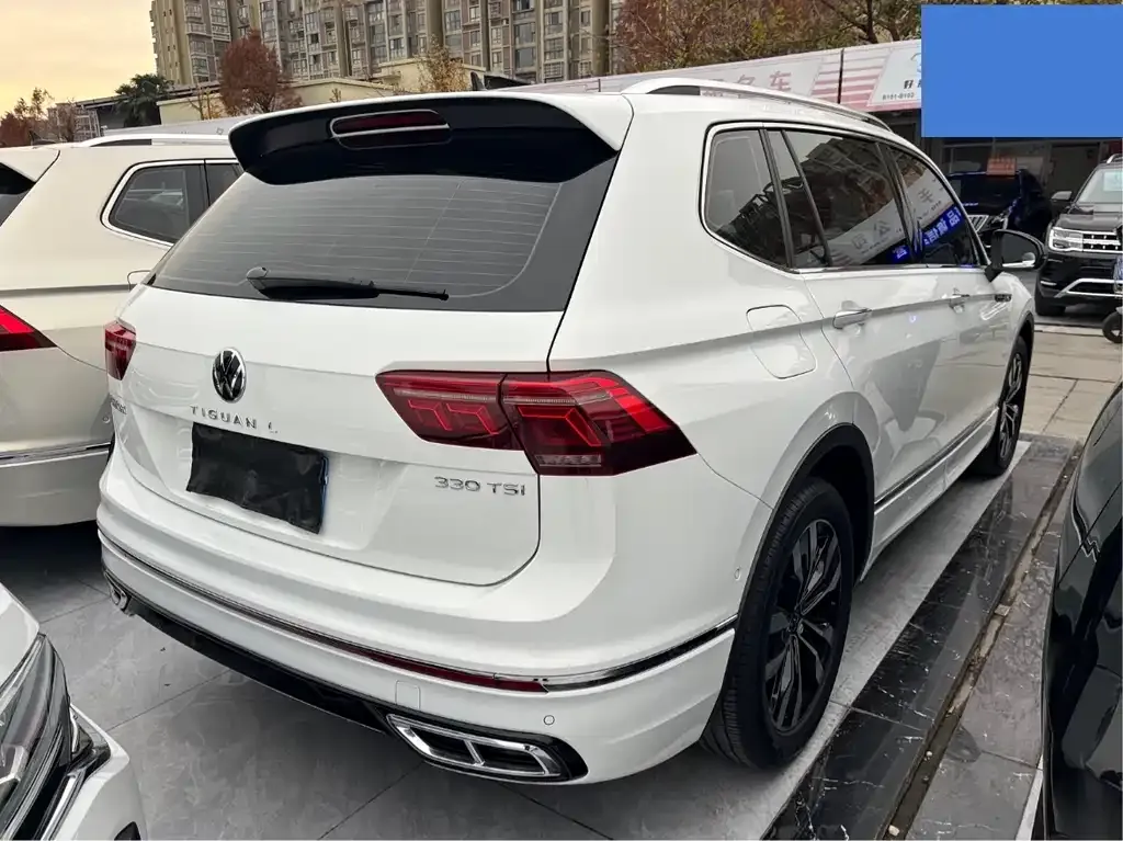Volkswagen Tiguan L 2024 из CN, фото 3