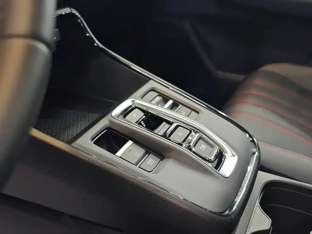 Honda Breeze 2025 из CN, фото 2