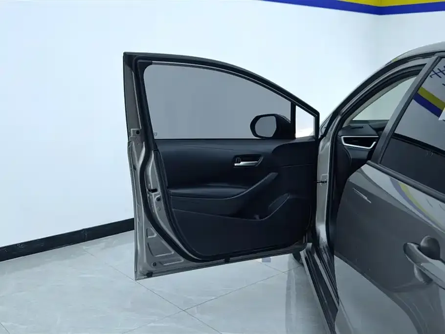 Toyota Corolla 2021 из CN, фото 5