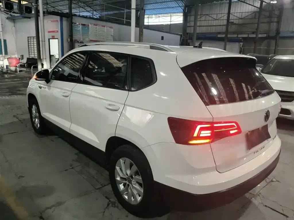 Volkswagen Tharu 2022 из CN, фото 8