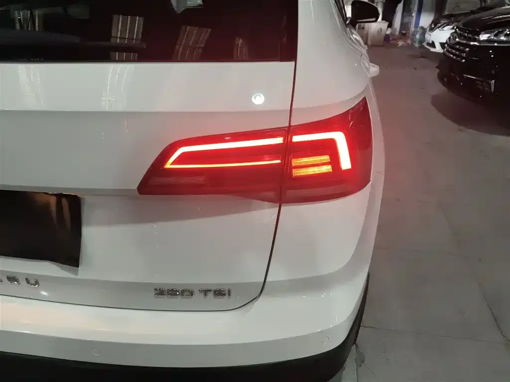 Volkswagen Tharu 2022 из CN, фото 2