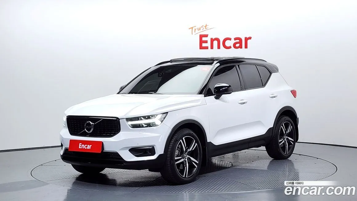 Volvo XC40