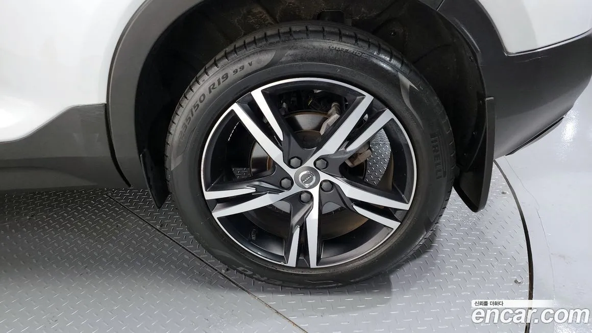 Volvo XC40 2021 из KR, фото 5