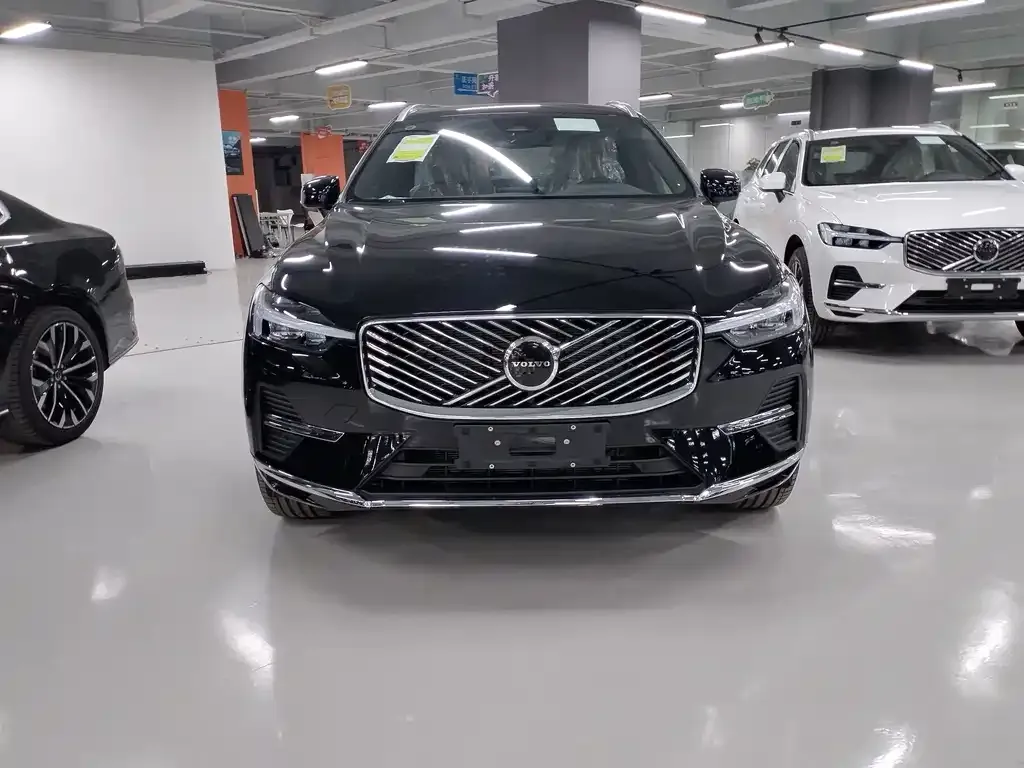 Volvo XC60 2025 из CN, фото 10
